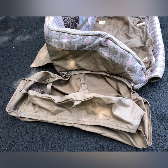 Baby Trend Close & Cozy Bassinet Cover Replacement for Packnplay - Picture 2 of 6